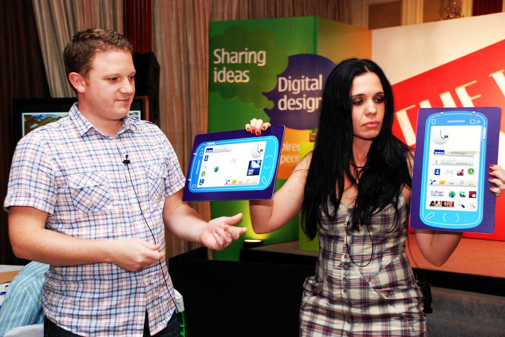 robert juliana screen Meeting With Team Of Nokia Digital Design Studio